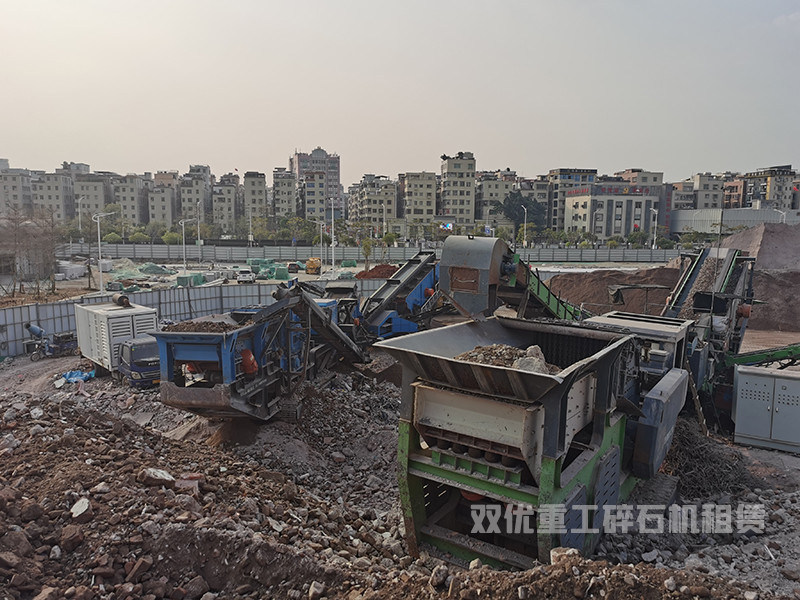 广西南宁投资引进新型建筑垃圾处理技术 移动破碎站施工现